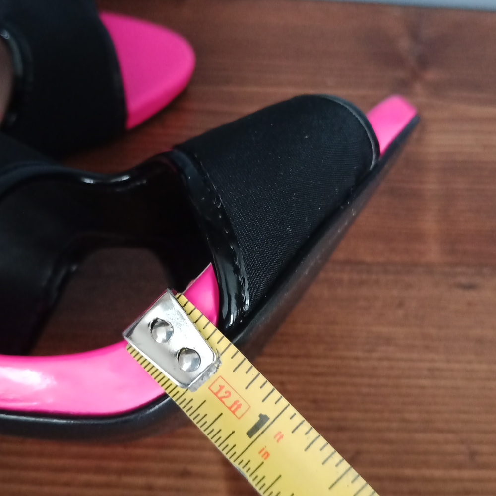 BCBG Paris heels - Picture 8 of 14